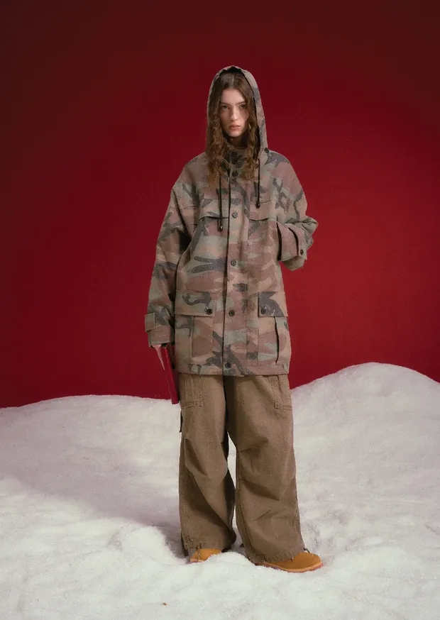Celebrity on Rehab look 2
