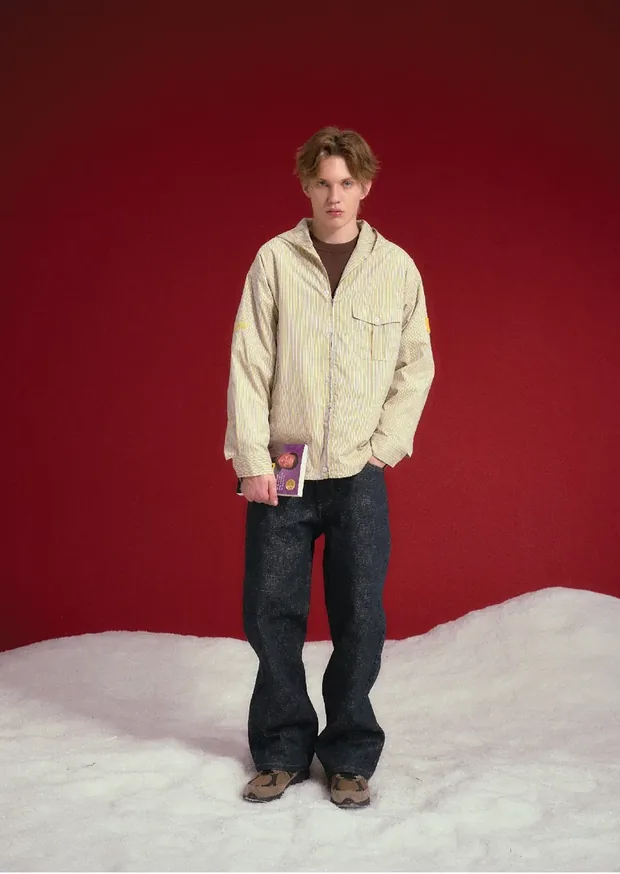 Honeymoon Husband look 3